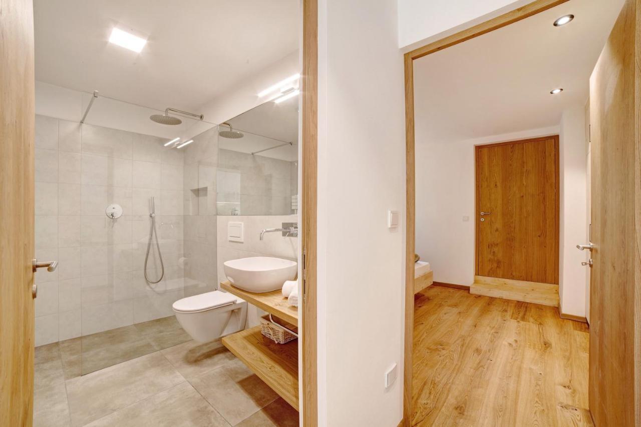 Waalhof Ferienwohnung Golden Ciardes Esterno foto
